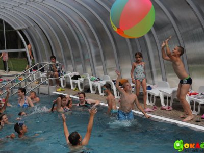 vonkajší bazén  wellness hotel Remata